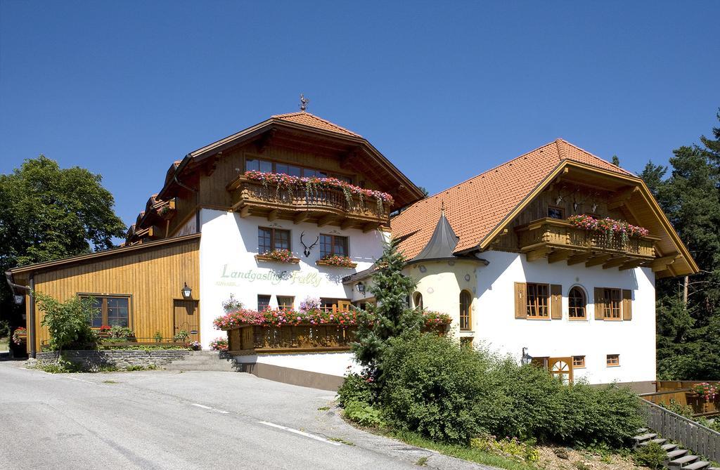 Zum Fally - Landgasthof Кирхберг-ам-Вексель Экстерьер фото